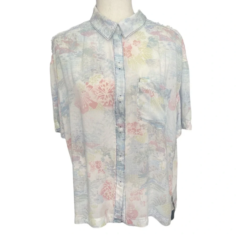 We the Free Pale Tropical Print Shirt - Picture 3 of 12